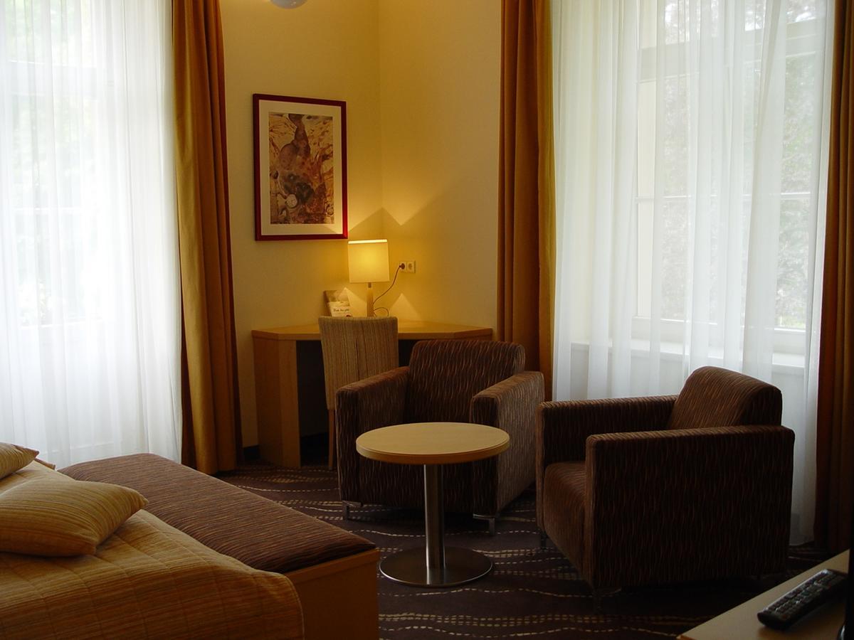 Parkhotel Bad Schandau Mit Spa Εξωτερικό φωτογραφία